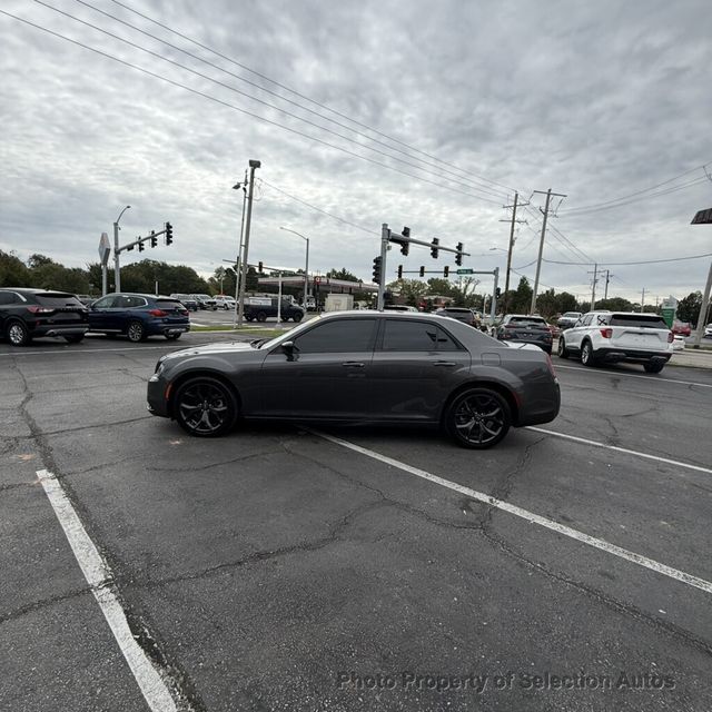 2023 Chrysler 300 TOURING 300 W/SPORT APPEARANCE PKG - 23074962 - 7