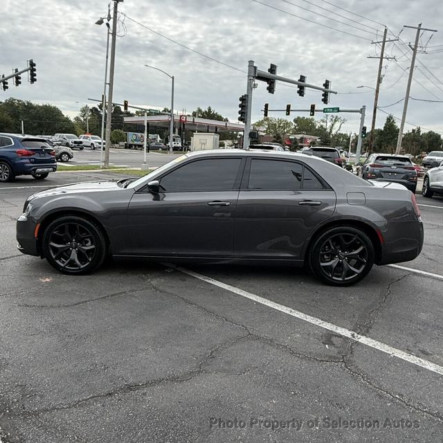 2023 Chrysler 300 TOURING 300 W/SPORT APPEARANCE PKG - 23074962 - 8