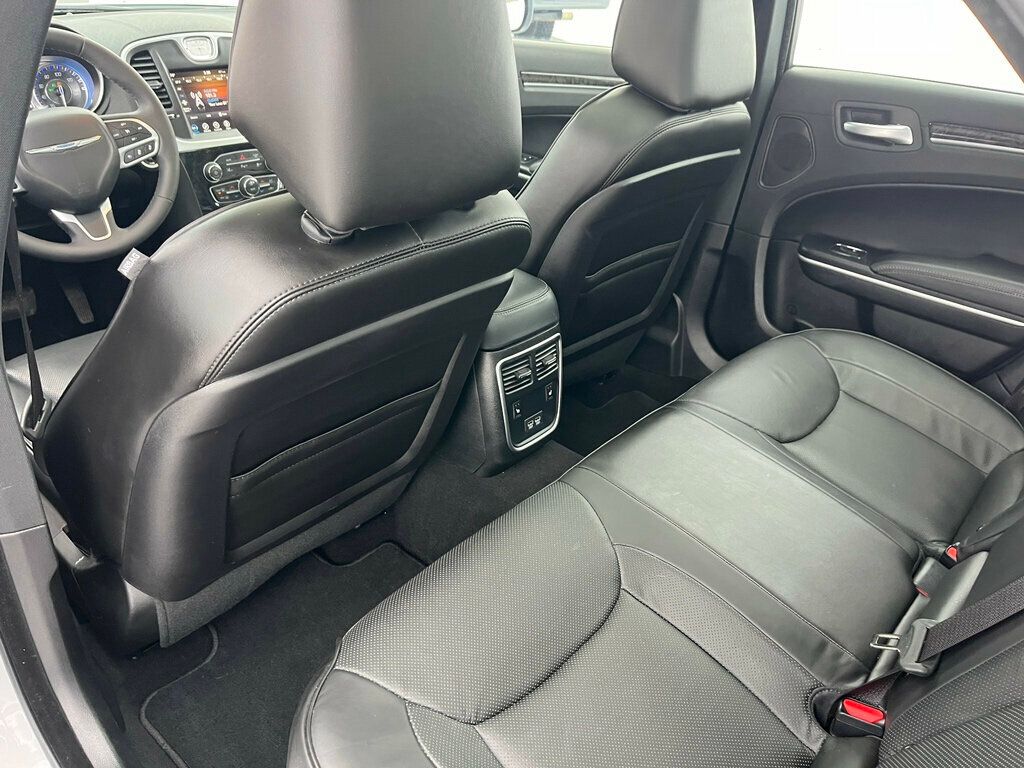 2023 Chrysler 300 Touring L All Wheel Drive 1-Owner Estate Car - 22979785 - 19