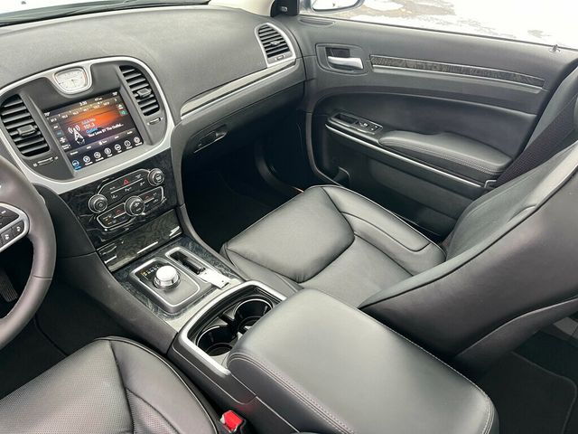 2023 Chrysler 300 Touring L All Wheel Drive 1-Owner Estate Car - 22979785 - 21