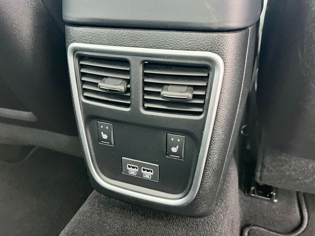 2023 Chrysler 300 Touring L All Wheel Drive 1-Owner Estate Car - 22979785 - 28