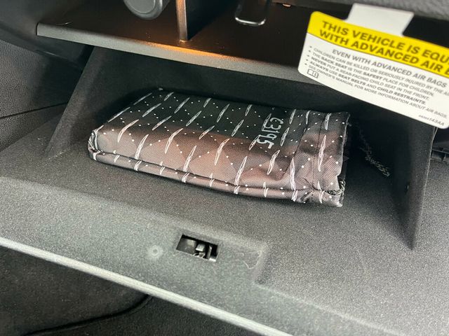 2023 Chrysler 300 Touring L All Wheel Drive 1-Owner Estate Car - 22979785 - 36