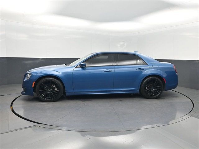 2023 Chrysler 300 Touring L RWD - 22913718 - 1