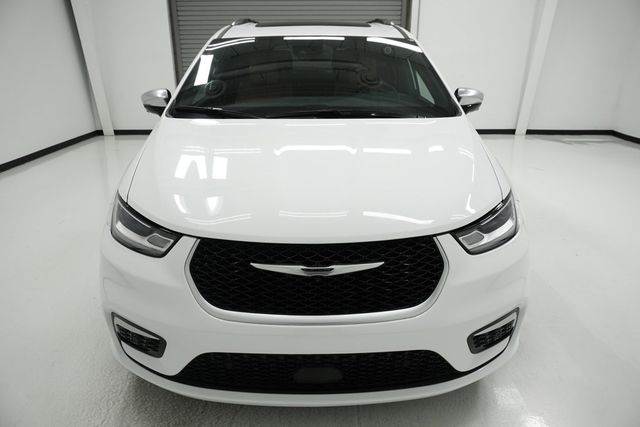 2023 Chrysler Pacifica Hybrid Pinnacle - 22935062 - 1