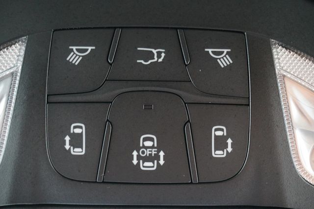 2023 Chrysler Pacifica Hybrid Pinnacle - 22935062 - 27