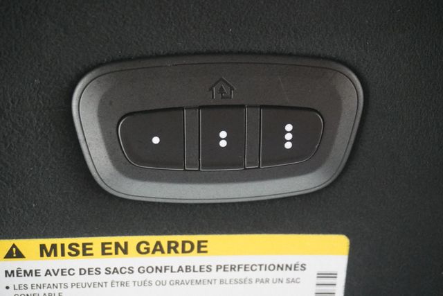2023 Chrysler Pacifica Hybrid Pinnacle - 22935062 - 28