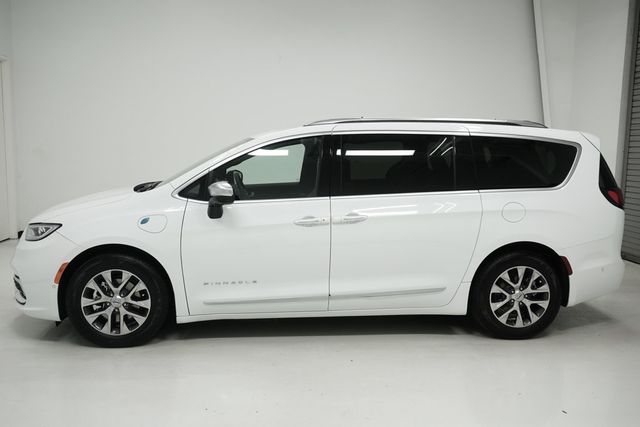 2023 Chrysler Pacifica Hybrid Pinnacle - 22935062 - 6