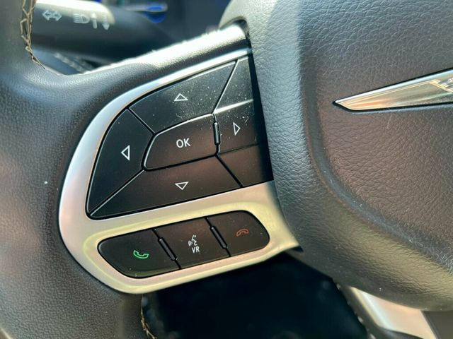 2023 Chrysler Pacifica Hybrid Touring L FWD - 23000498 - 21