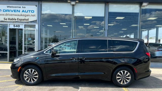 2023 Chrysler Pacifica Hybrid Touring L FWD - 23000498 - 38