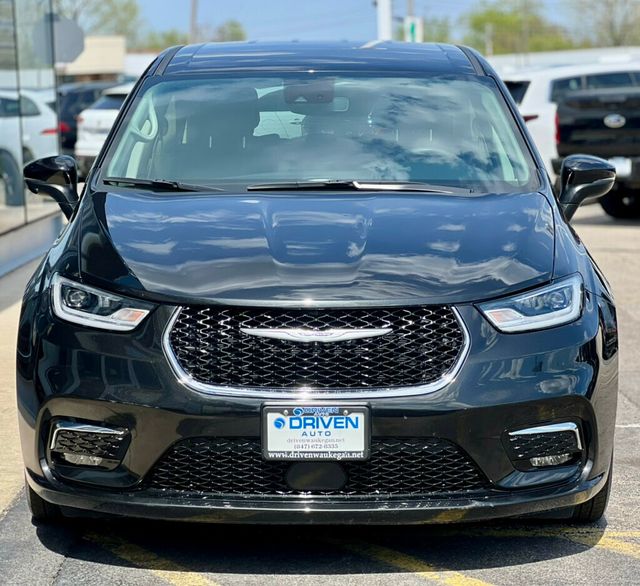 2023 Chrysler Pacifica Hybrid Touring L FWD - 23000498 - 42