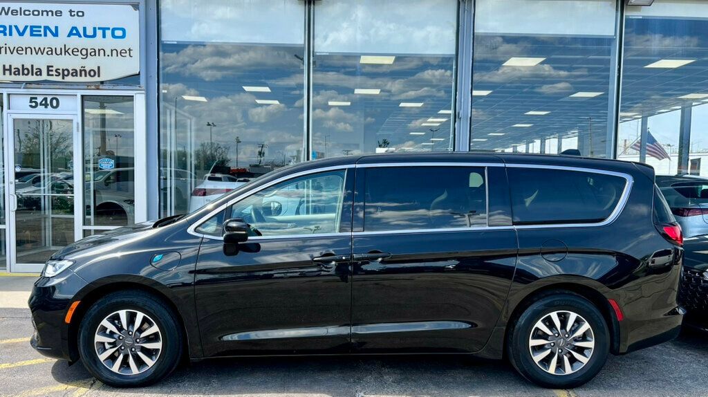 2023 Chrysler Pacifica Hybrid Touring L FWD - 23000498 - 43