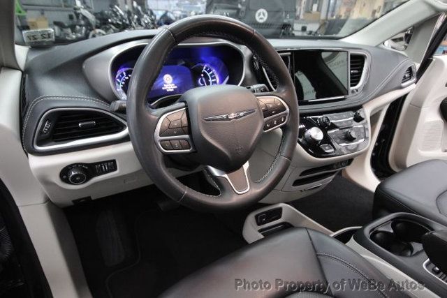 2023 Chrysler Pacifica Hybrid Touring L FWD - 22982202 - 14