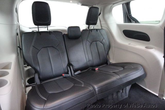 2023 Chrysler Pacifica Hybrid Touring L FWD - 22982202 - 25