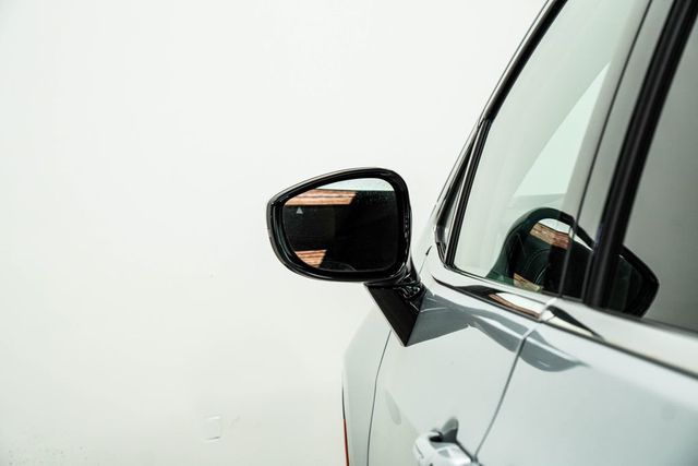 2023 Chrysler Pacifica Limited FWD - 22996956 - 13