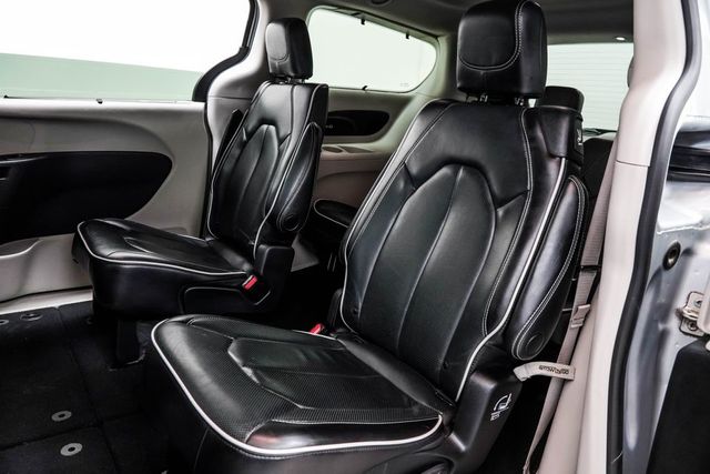 2023 Chrysler Pacifica Limited FWD - 22996956 - 16