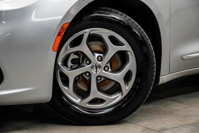 2023 Chrysler Pacifica Limited FWD - 22996956 - 2