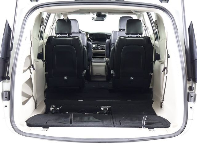 2023 Chrysler Pacifica Limited FWD - 22993497 - 22