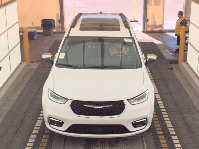 2023 Chrysler Pacifica Limited FWD - 22993497 - 2