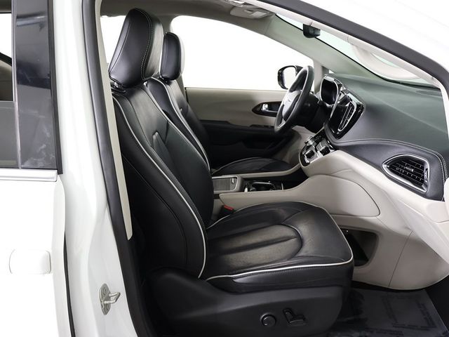 2023 Chrysler Pacifica Limited FWD - 22993497 - 36