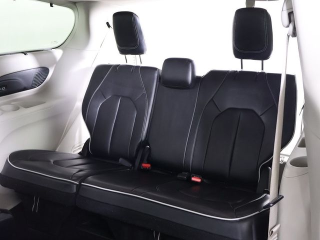 2023 Chrysler Pacifica Limited FWD - 22993497 - 41