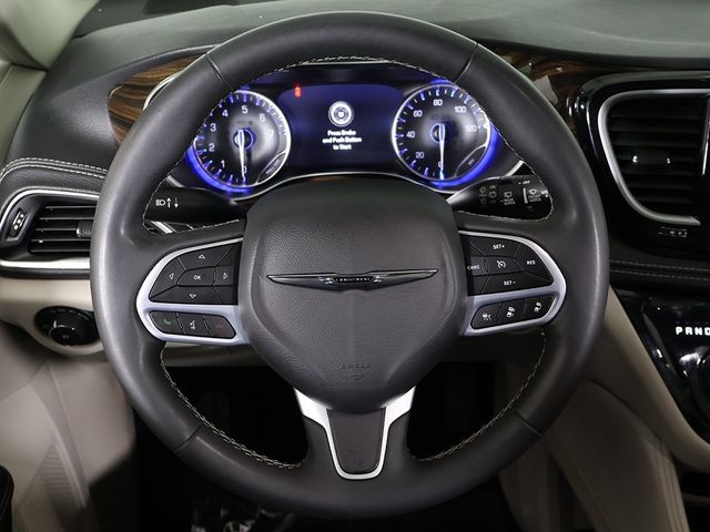 2023 Chrysler Pacifica Limited FWD - 22993497 - 46