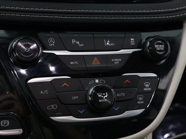 2023 Chrysler Pacifica Limited FWD - 22993497 - 58