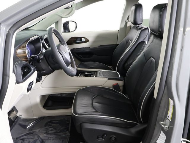 2023 Chrysler Pacifica Limited FWD - 22994213 - 33