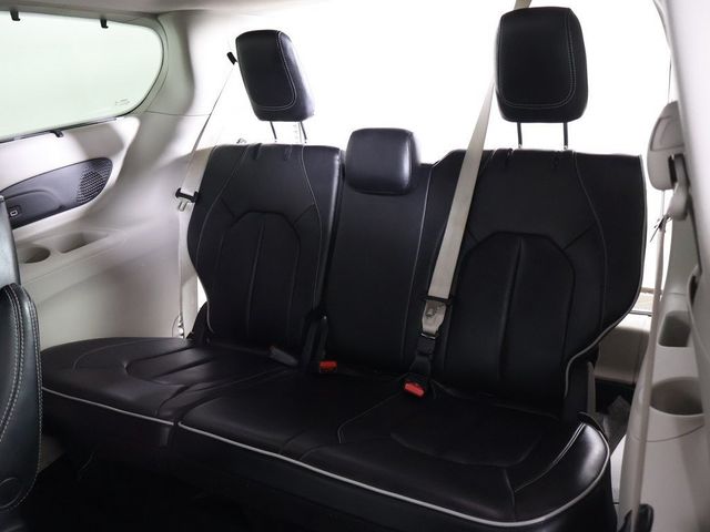 2023 Chrysler Pacifica Limited FWD - 22994213 - 41