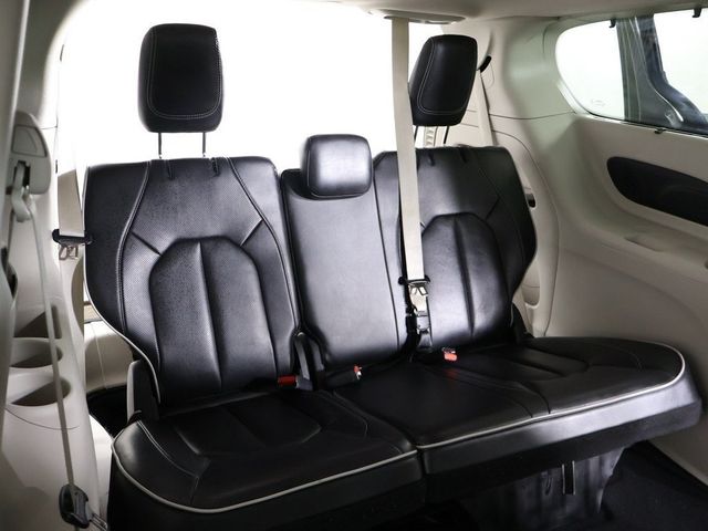 2023 Chrysler Pacifica Limited FWD - 22994213 - 42