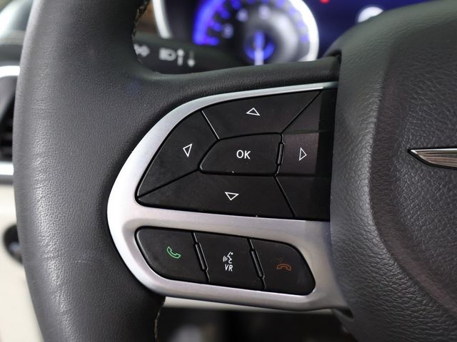 2023 Chrysler Pacifica Limited FWD - 22994213 - 49