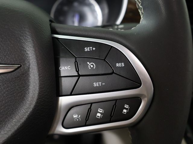 2023 Chrysler Pacifica Limited FWD - 22994213 - 50