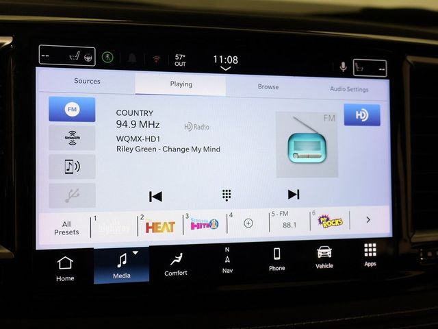 2023 Chrysler Pacifica Limited FWD - 22994213 - 52