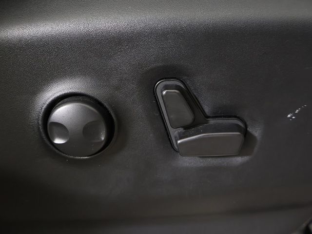 2023 Chrysler Pacifica Limited FWD - 23010865 - 35
