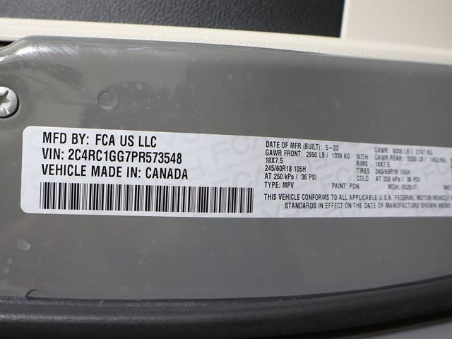 2023 Chrysler Pacifica Limited FWD - 23010865 - 60
