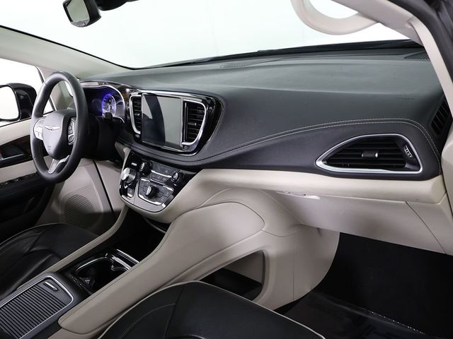 2023 Chrysler Pacifica Limited FWD - 23017039 - 30