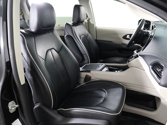 2023 Chrysler Pacifica Limited FWD - 23017039 - 34