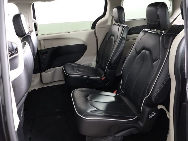 2023 Chrysler Pacifica Limited FWD - 23017039 - 37