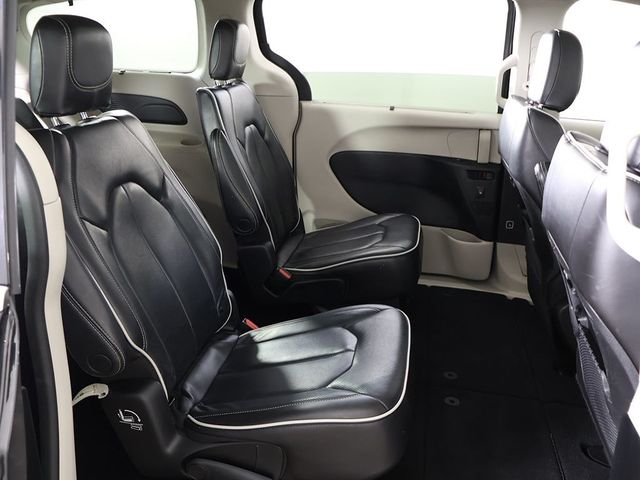 2023 Chrysler Pacifica Limited FWD - 23017039 - 38
