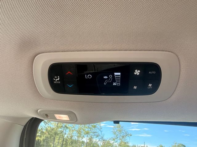2023 Chrysler Pacifica Limited FWD - 23079952 - 13