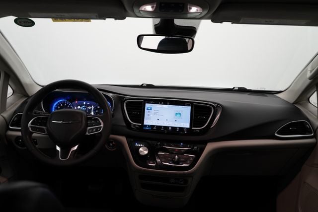 2023 Chrysler Pacifica Touring L - 23077757 - 14
