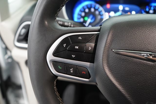 2023 Chrysler Pacifica Touring L - 23077757 - 16