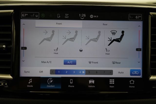 2023 Chrysler Pacifica Touring L - 23077757 - 29