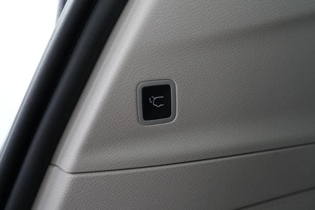 2023 Chrysler Pacifica Touring L - 23077757 - 37