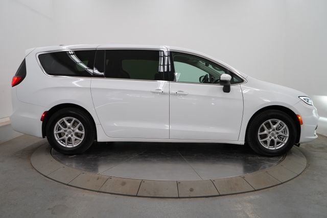 2023 Chrysler Pacifica Touring L - 23077757 - 7