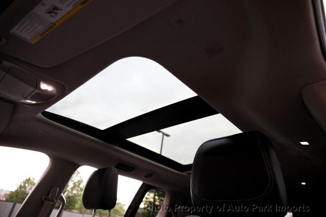 2023 Chrysler Pacifica Touring L AWD - 22881571 - 37