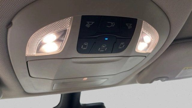 2023 Chrysler Pacifica Touring L FWD - 22990562 - 17