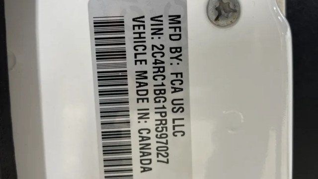 2023 Chrysler Pacifica Touring L FWD - 22990562 - 18