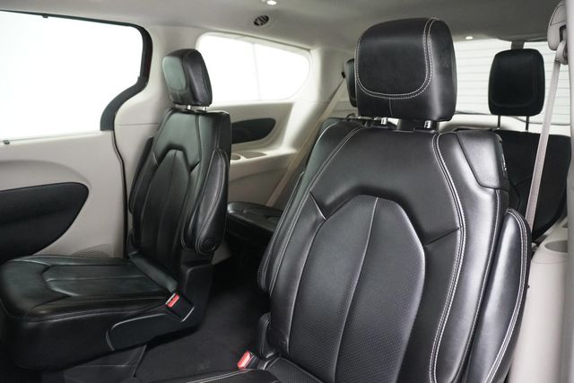 2023 Chrysler Pacifica Touring L FWD - 23027034 - 12