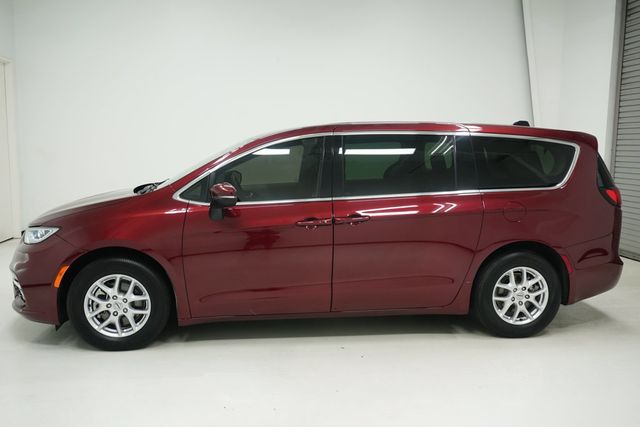 2023 Chrysler Pacifica Touring L FWD - 23027034 - 6