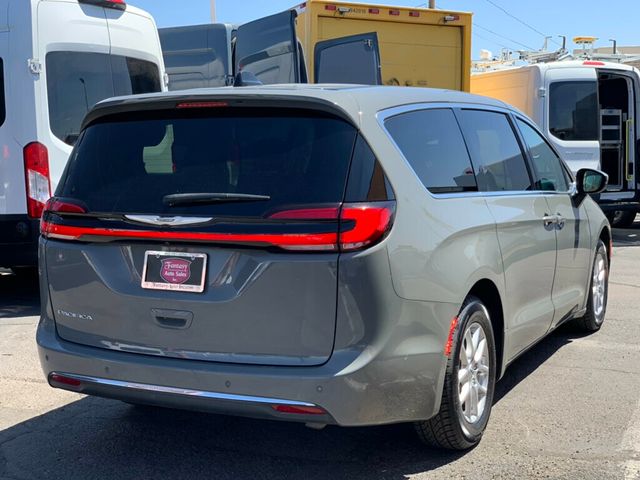 2023 Chrysler Pacifica Touring L FWD - 23016568 - 12
